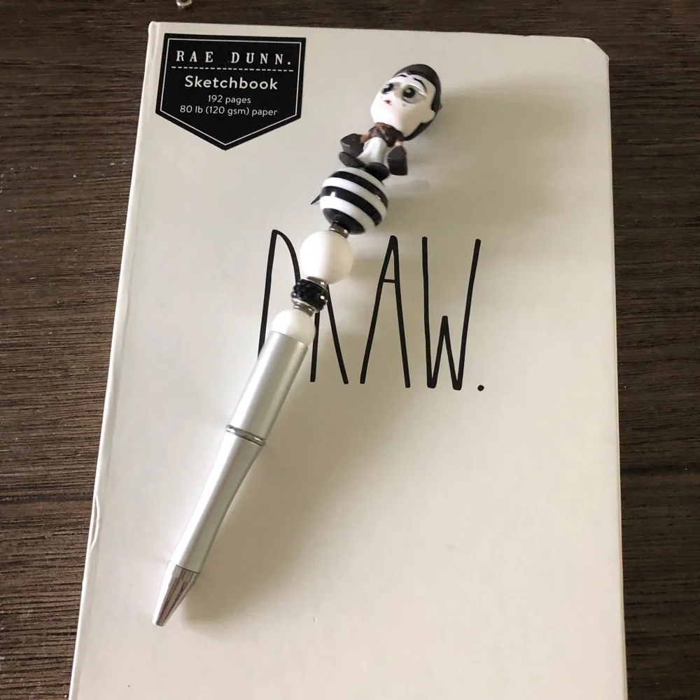 Disney Doorables: The Incredibles: Bomb Voyage handmade beaded pen